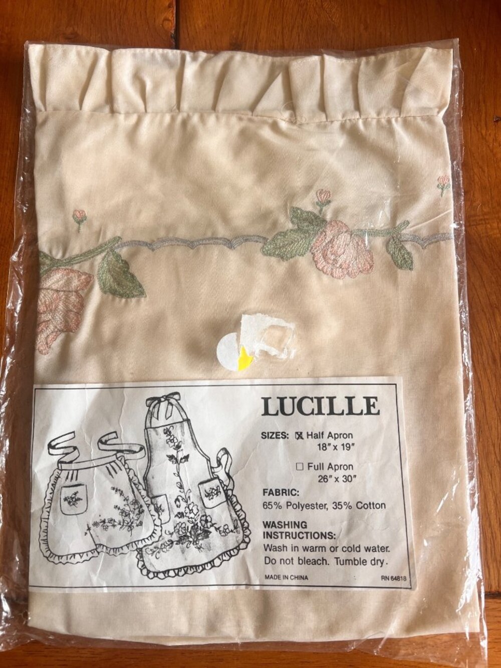 Lucille Embroidered Apron Set Half Apron 18"x19" Full Apron 26"x30" Beige Floral